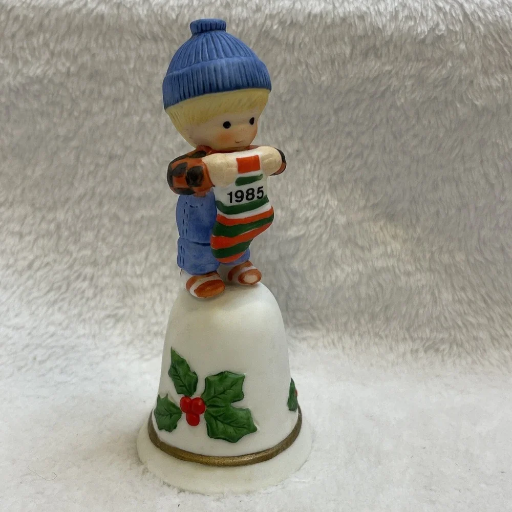 Vintage 1985 Enesco‎ Christmas Bell Figurine Boy Holding Stocking Ornament